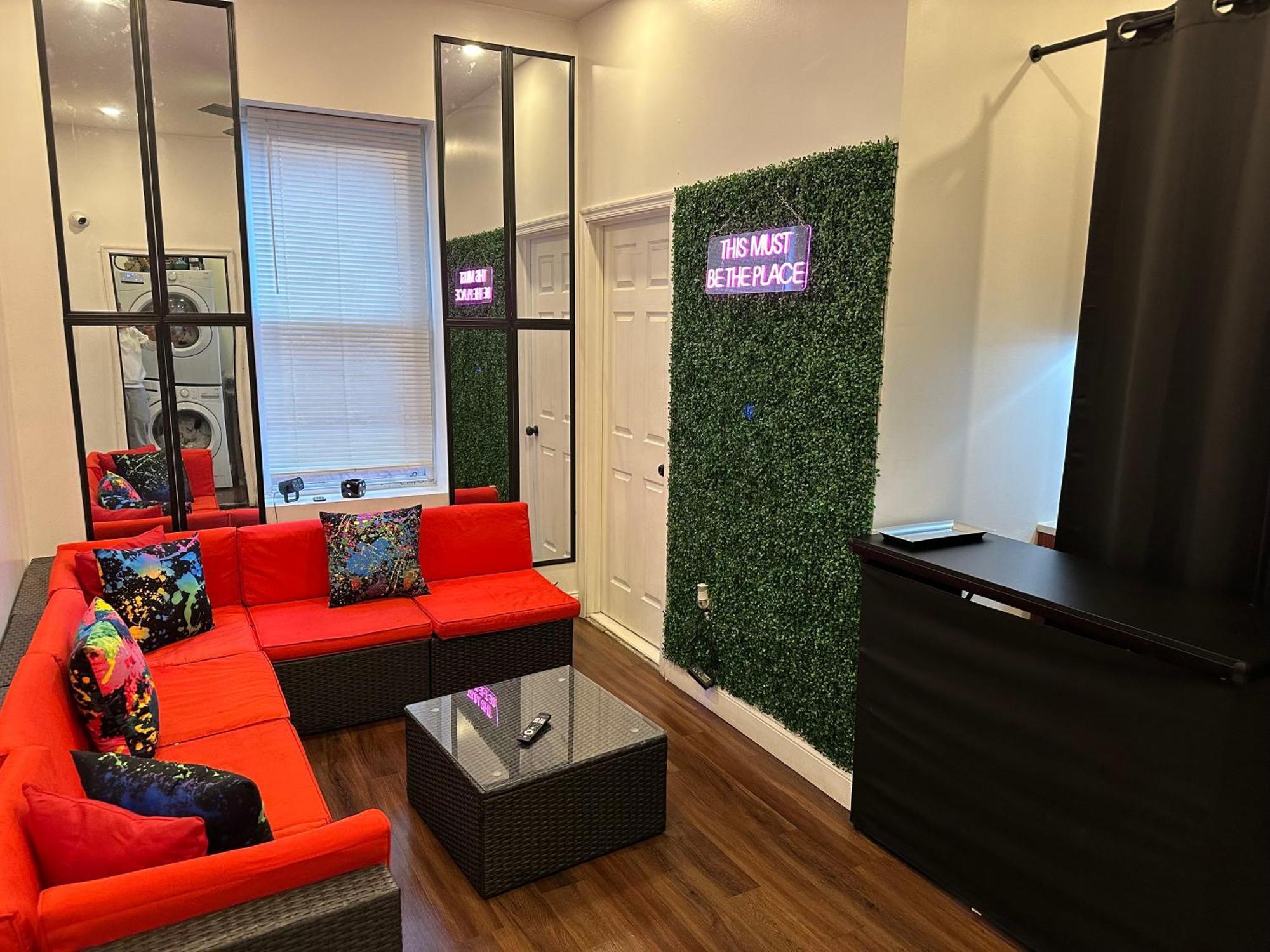 Art Deco Graffiti Suite فيلادلفيا المظهر الخارجي الصورة